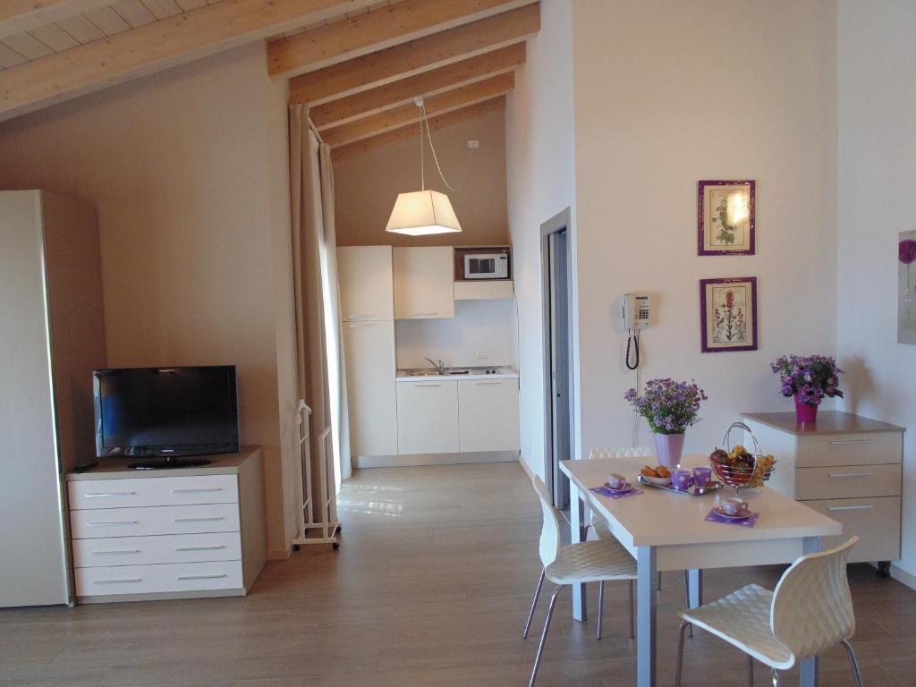 Ca Dell'Orto Rooms & Apartments Верона Екстер'єр фото